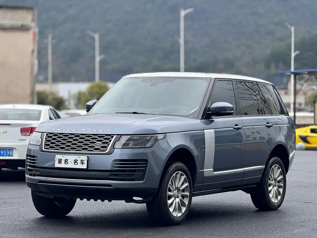 Land Rover Range Rover 2020 — фото 1