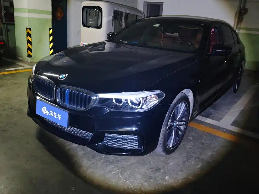 BMW 5 Series 2019