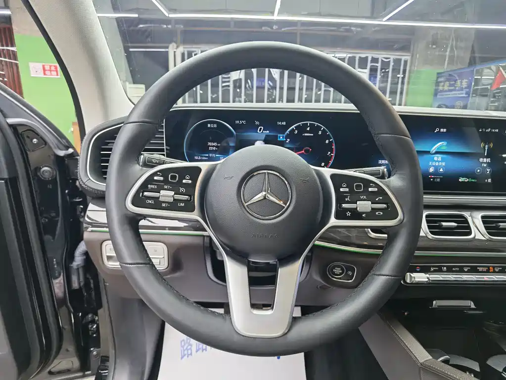 Mercedes-Benz GLE 2022 — фото 10