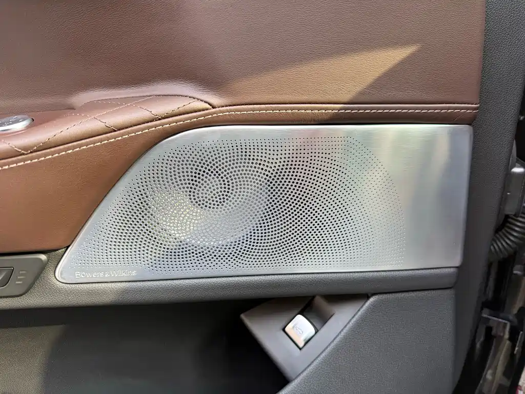 BMW 7 Series 2022 — фото 10