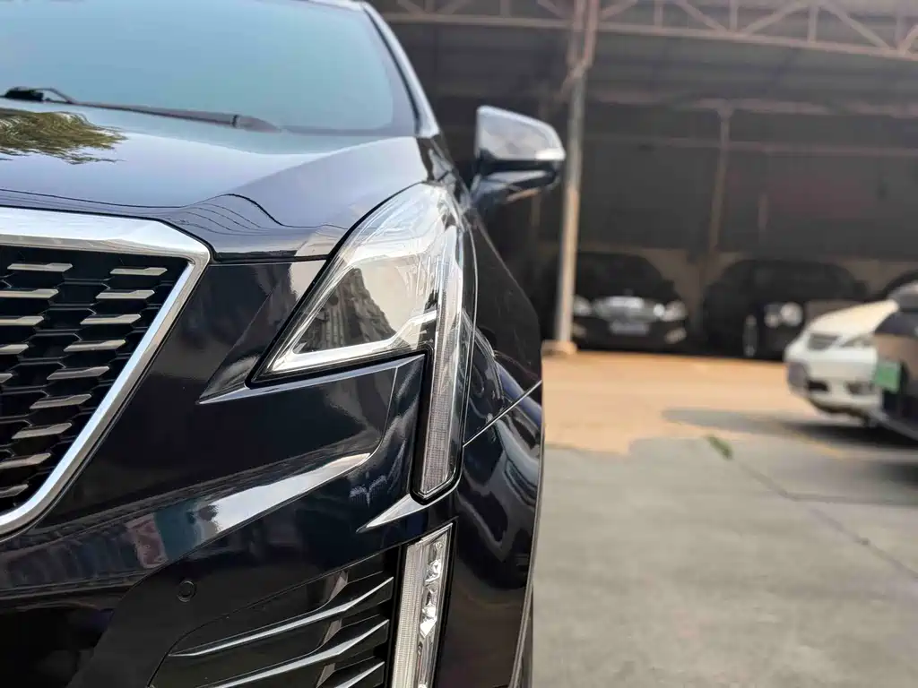 Cadillac XT5 2021 — фото 24