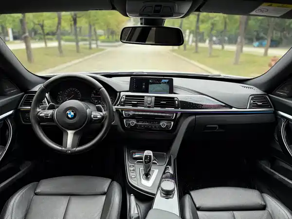 BMW 3 Series GT 2019