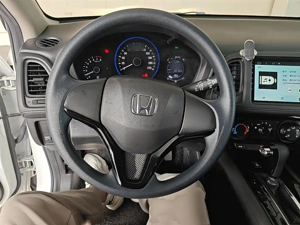 Honda Vezel 2020 — фото 11