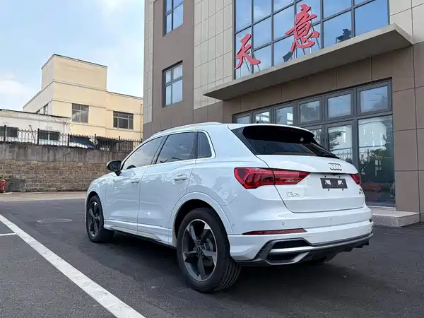 Audi Q3 2022