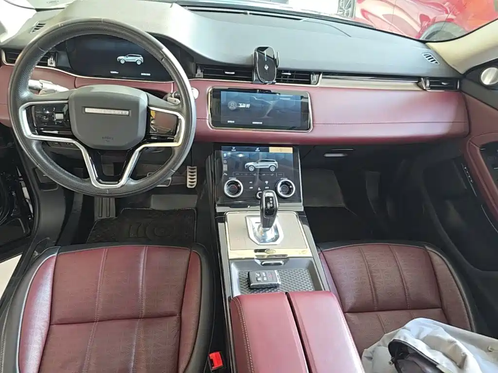 Land Rover Range Rover Evoque 2022 — фото 10