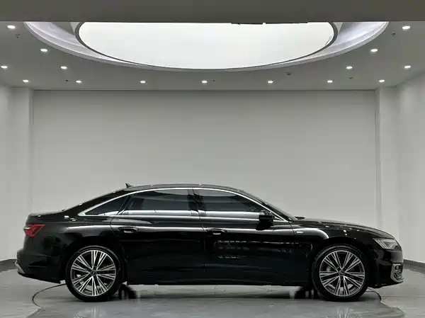 Audi A6L 2023