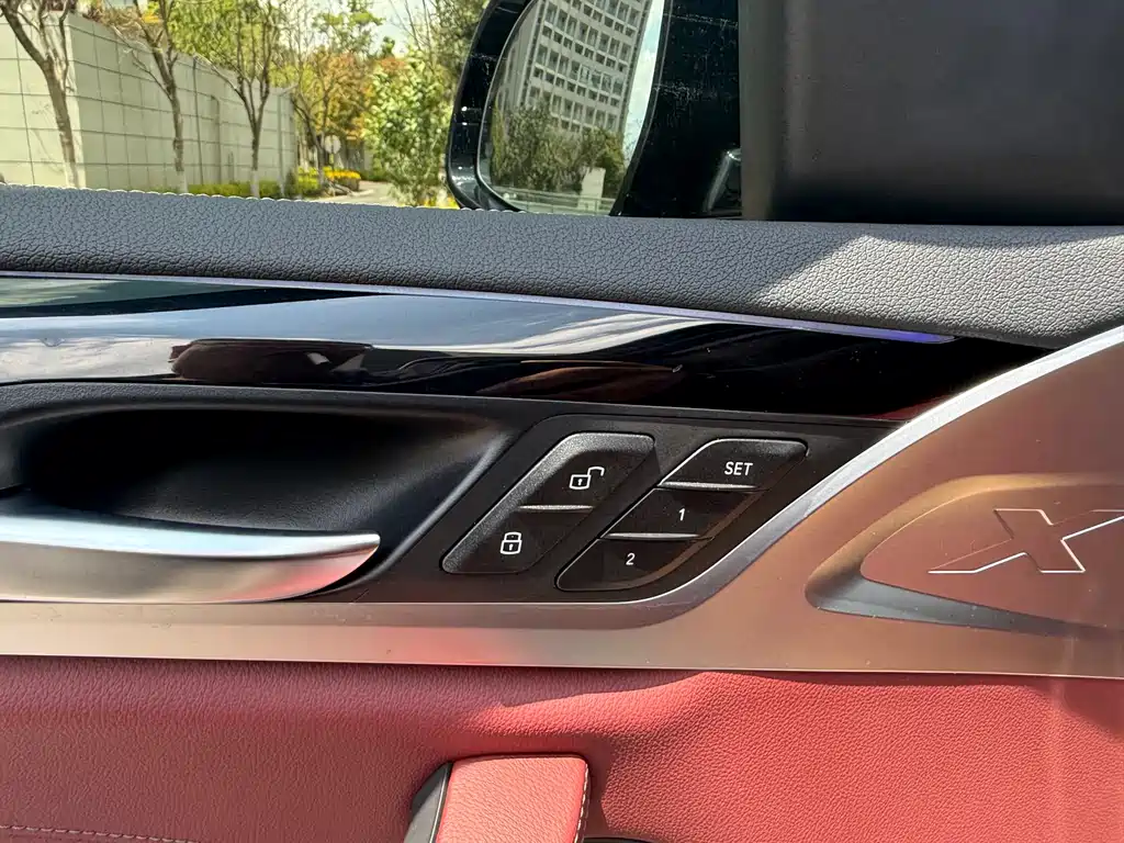 BMW X4 2019 — фото 20