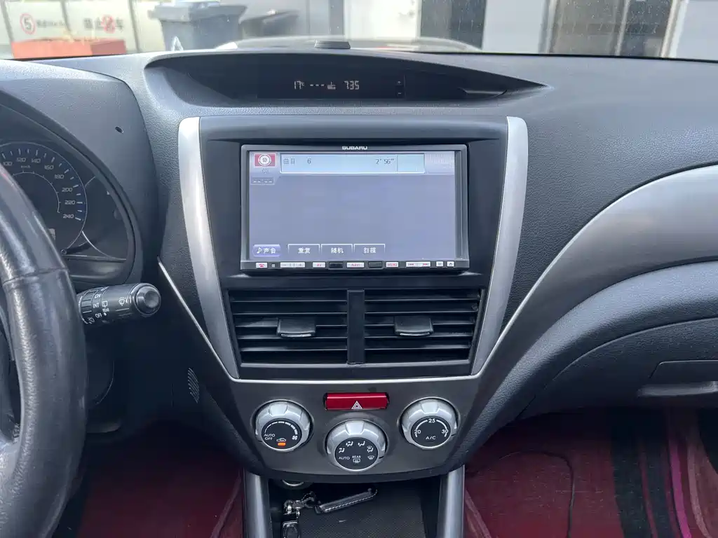 Subaru Forester 2010 — фото 13