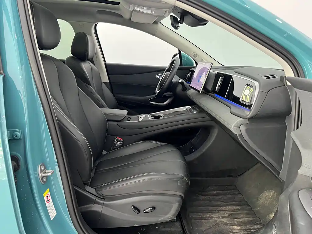 BYD Sealion 05 EV 2025 — фото 11