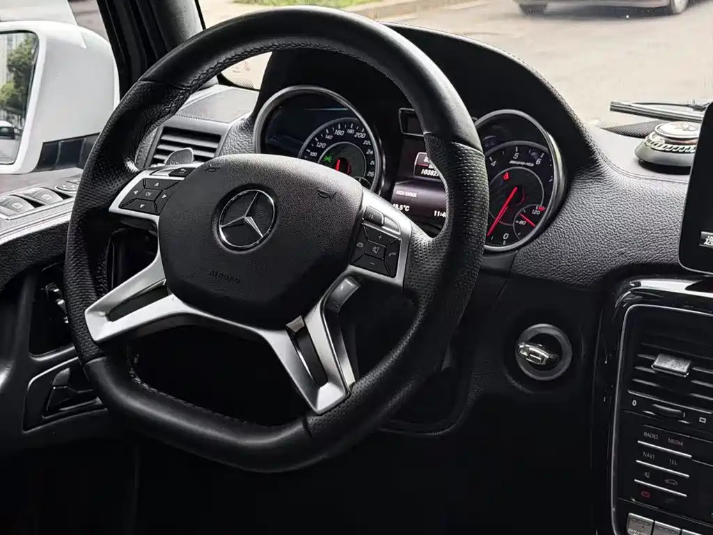 Mercedes-Benz G-Class AMG 2018 — фото 11