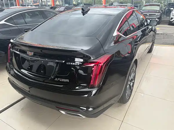 Cadillac CT5 2026