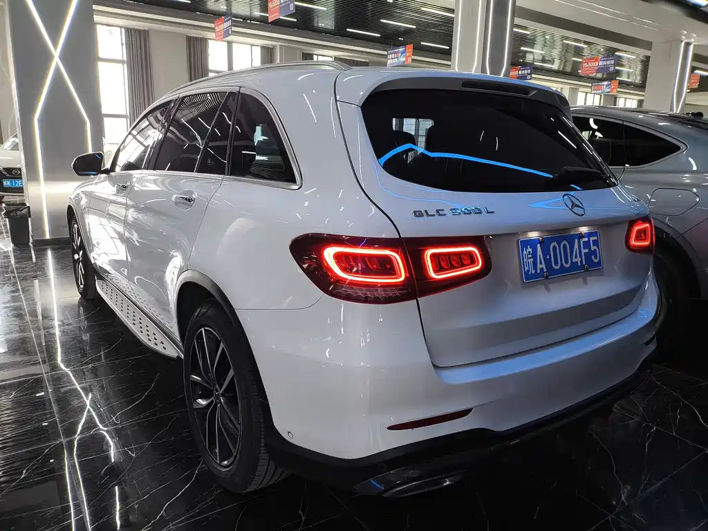 Mercedes-Benz GLC 2020