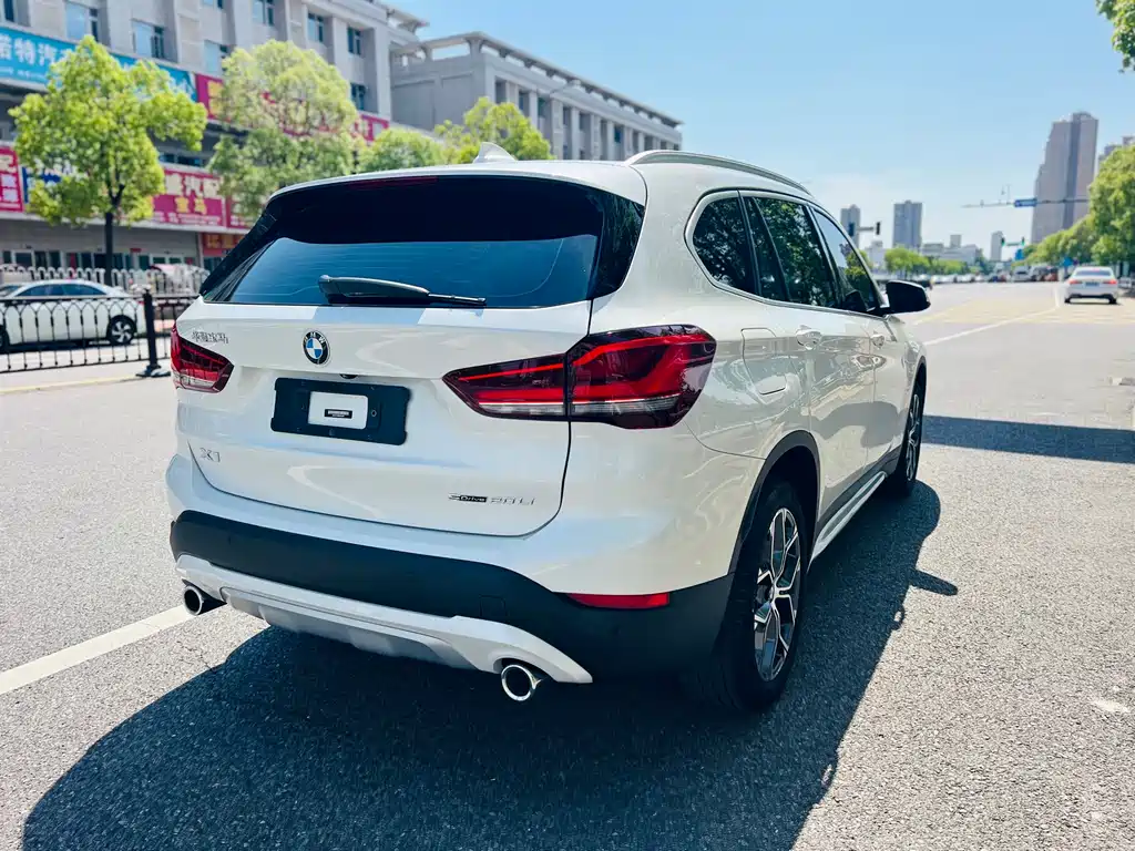 BMW X1 2022 — фото 14