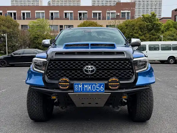 Toyota Tundra 2014