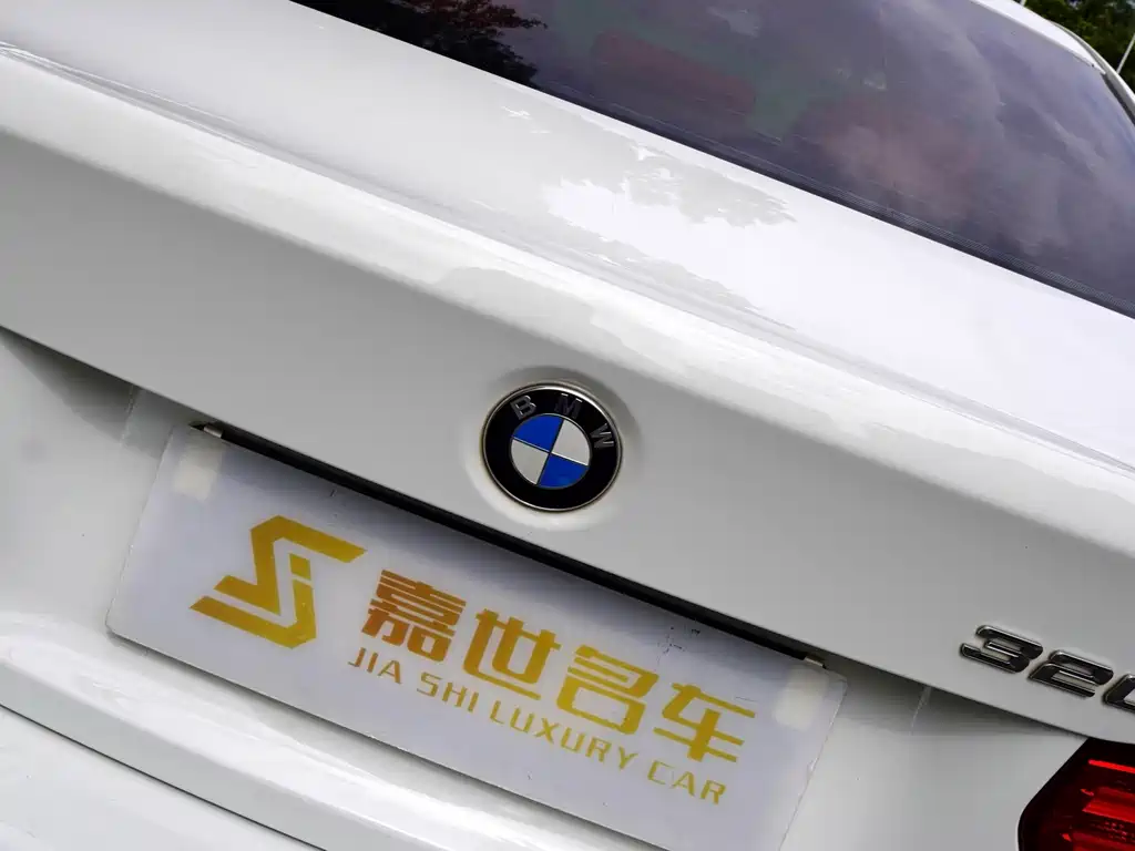 BMW 3 Series 2014 — фото 27