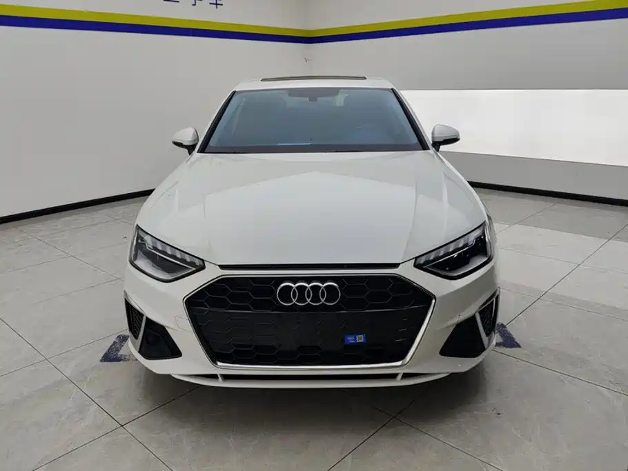 Audi A4L 2024