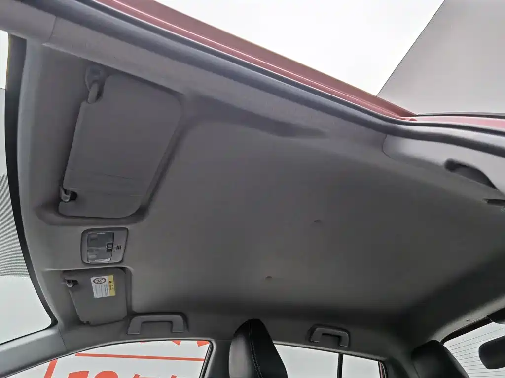 Toyota Yaris L 2019 — фото 14