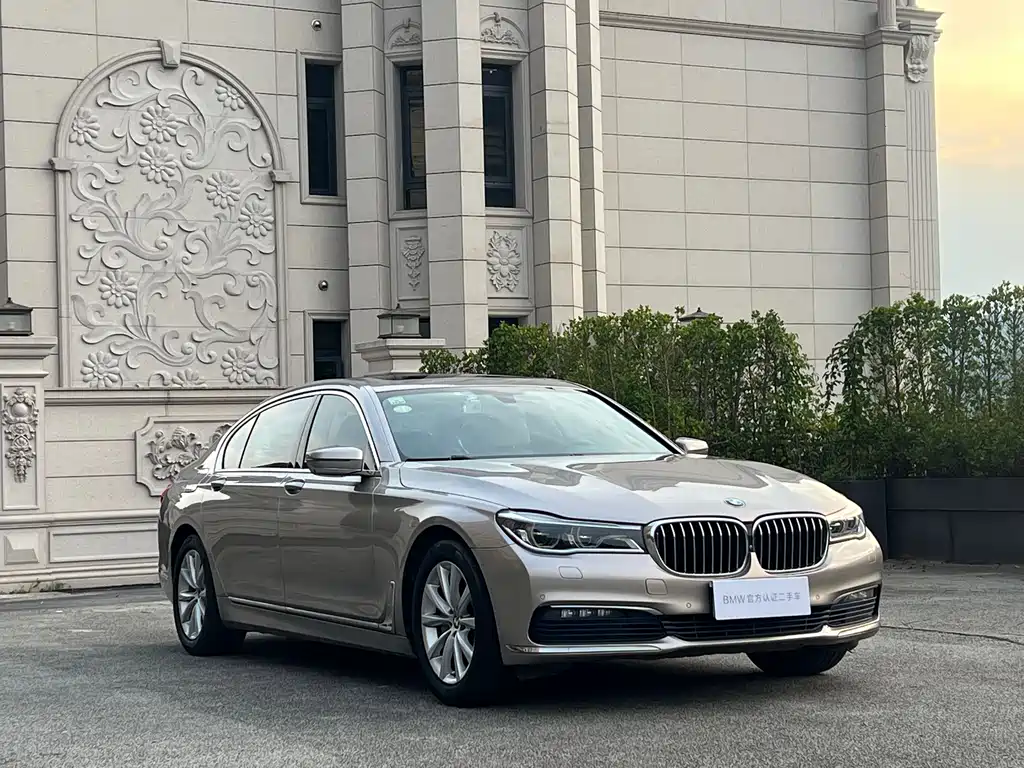 BMW 7 Series 2016 — фото 3