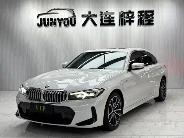 BMW 3 Series 2023