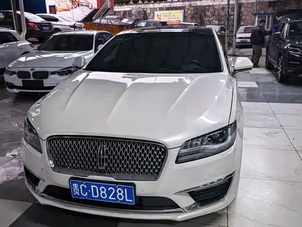 Lincoln MKZ 2019
