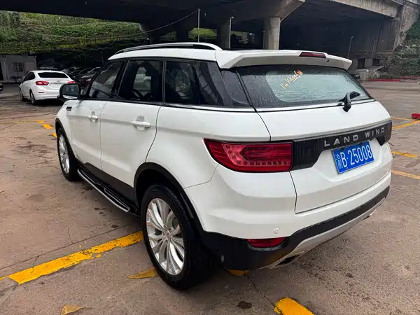 Landwind X7 2015
