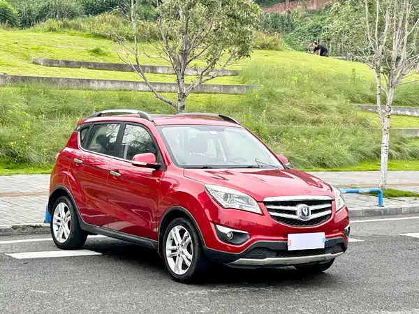 Changan CS35 2015