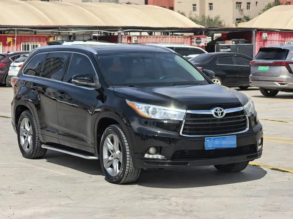 Toyota Highlander 2016 — фото 3