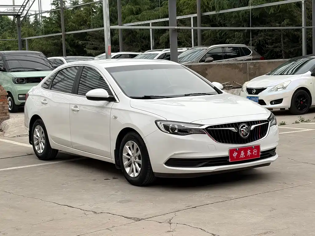 Buick Excelle 2018 — фото 3