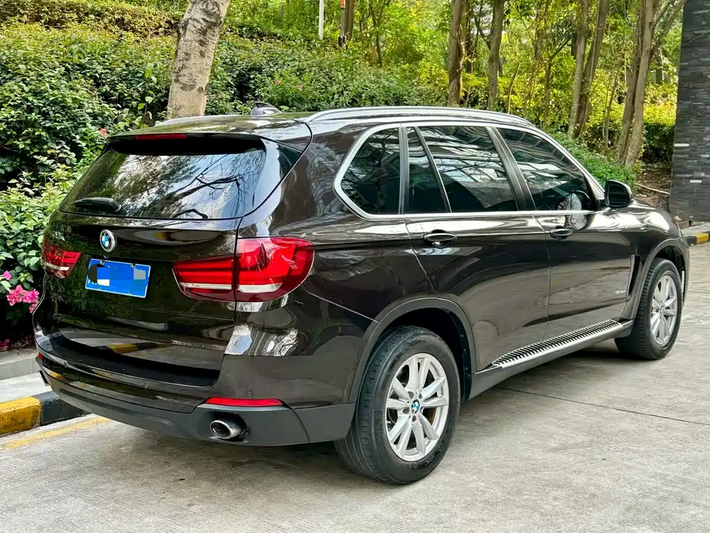 BMW X5 2017 — фото 8