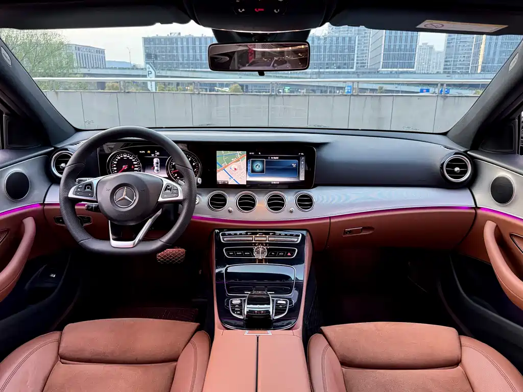 Mercedes-Benz E-Class 2017 — фото 10