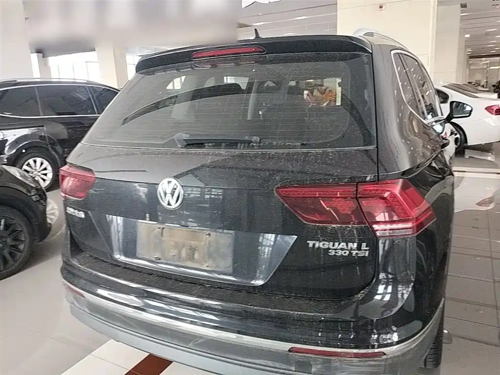 Volkswagen Tiguan L 2017 — фото 6