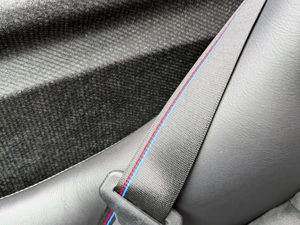 BMW M4 2017 — фото 11