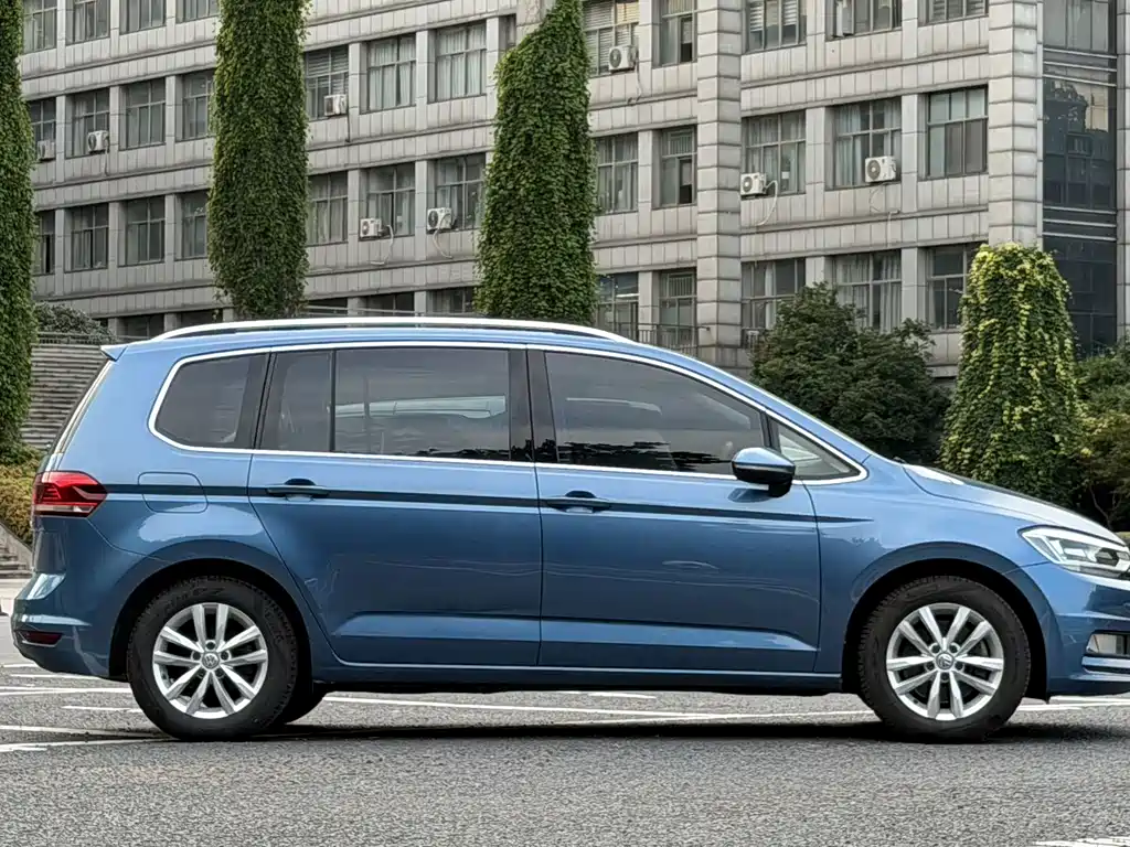 Volkswagen Touran 2017
