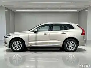 Volvo XC60 2020 — фото 4