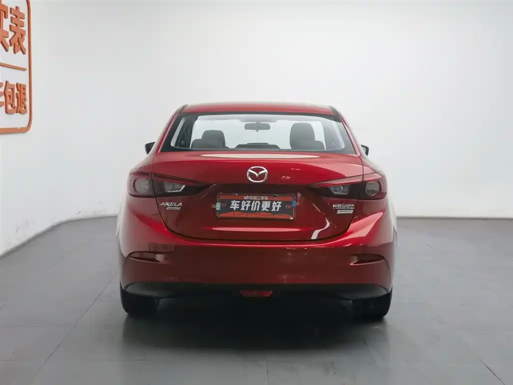 Mazda 3 Axela 2018 — фото 4