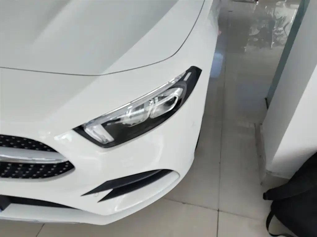 Mercedes-Benz A-Class 2020 — фото 24