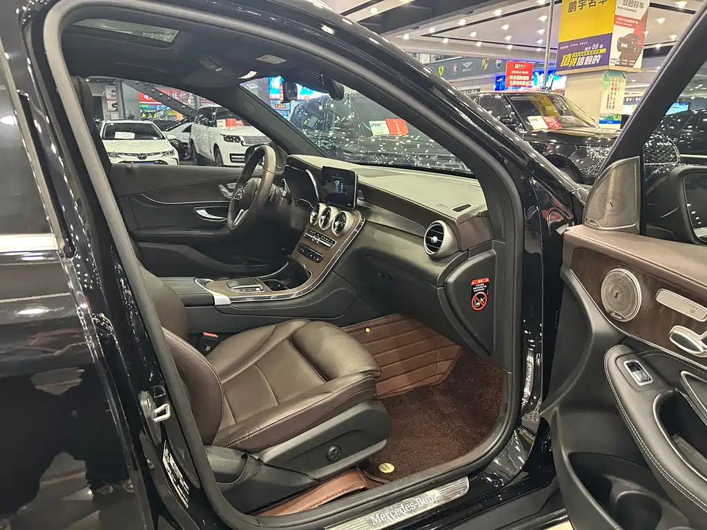 Mercedes-Benz GLC 2020 — фото 10