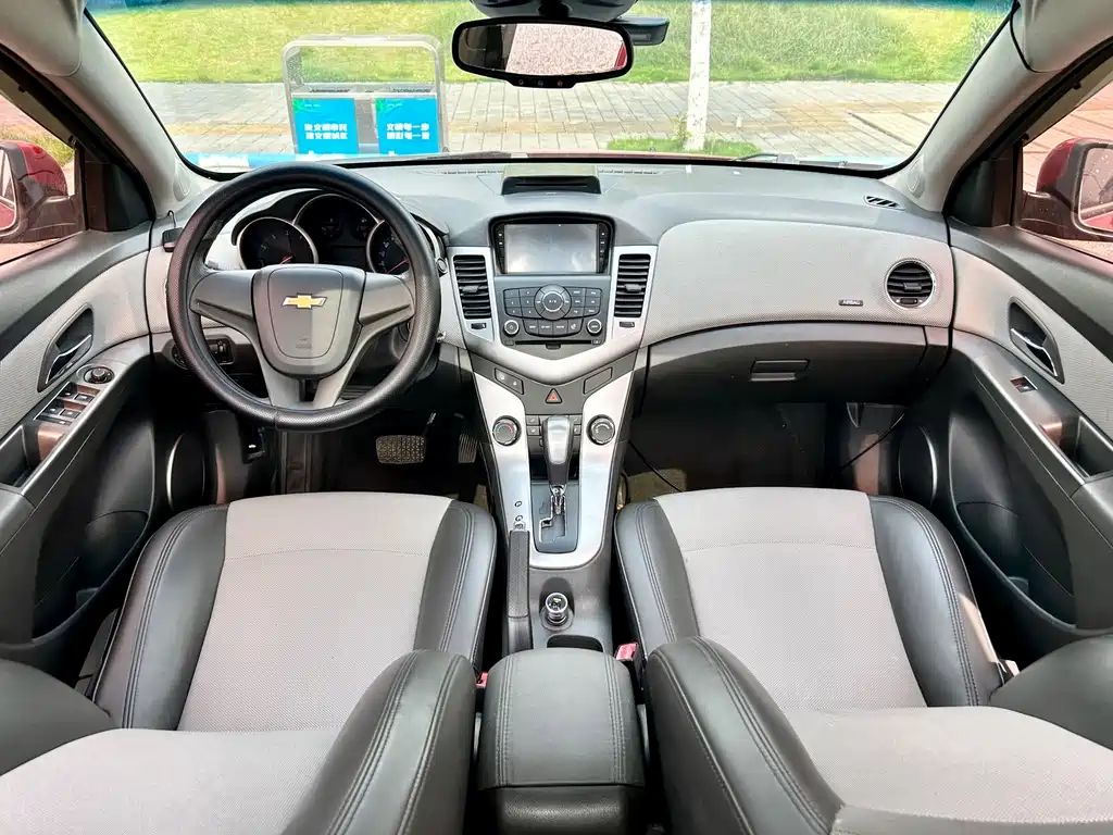 Chevrolet Cruze 2013 — фото 14