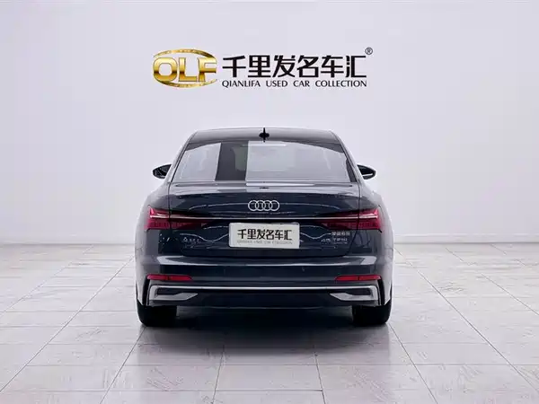 Audi A6L 2022