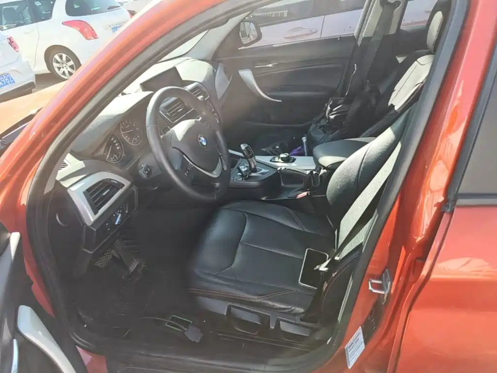 BMW 1 Series 2016 — фото 15