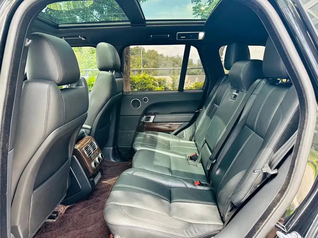 Land Rover Range Rover 2018 — фото 9