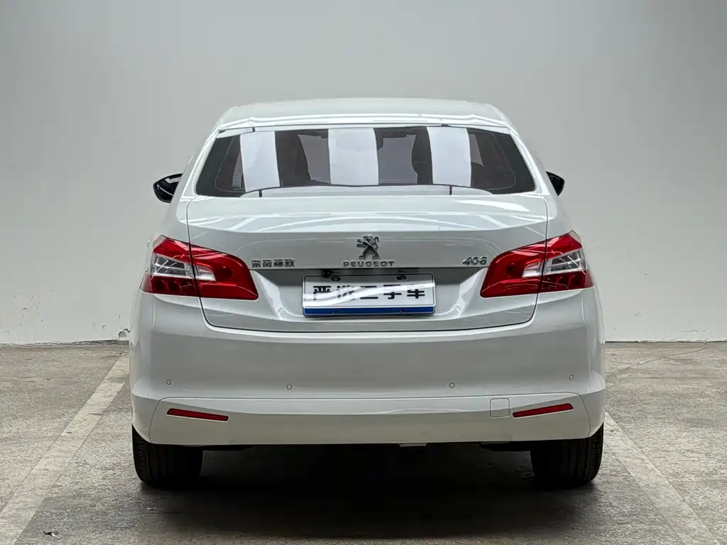 Peugeot 408 2016 — фото 3