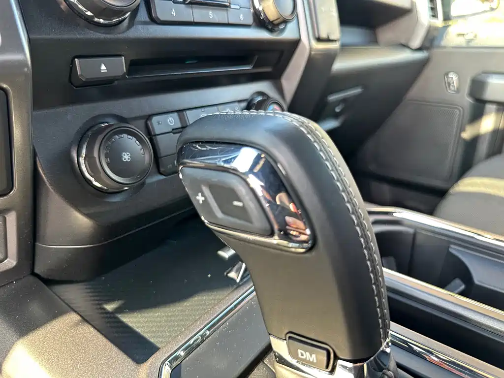 Ford F-150 Raptor 2019 — фото 16