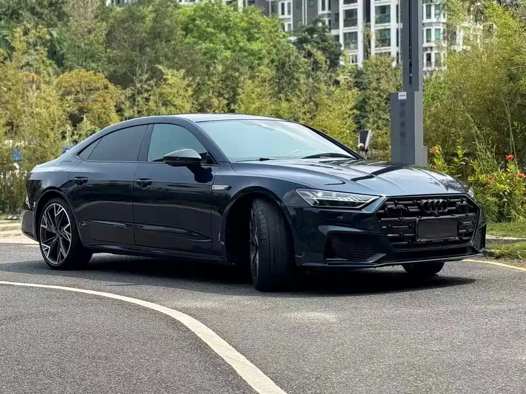 Audi A7L 2022 — фото 3
