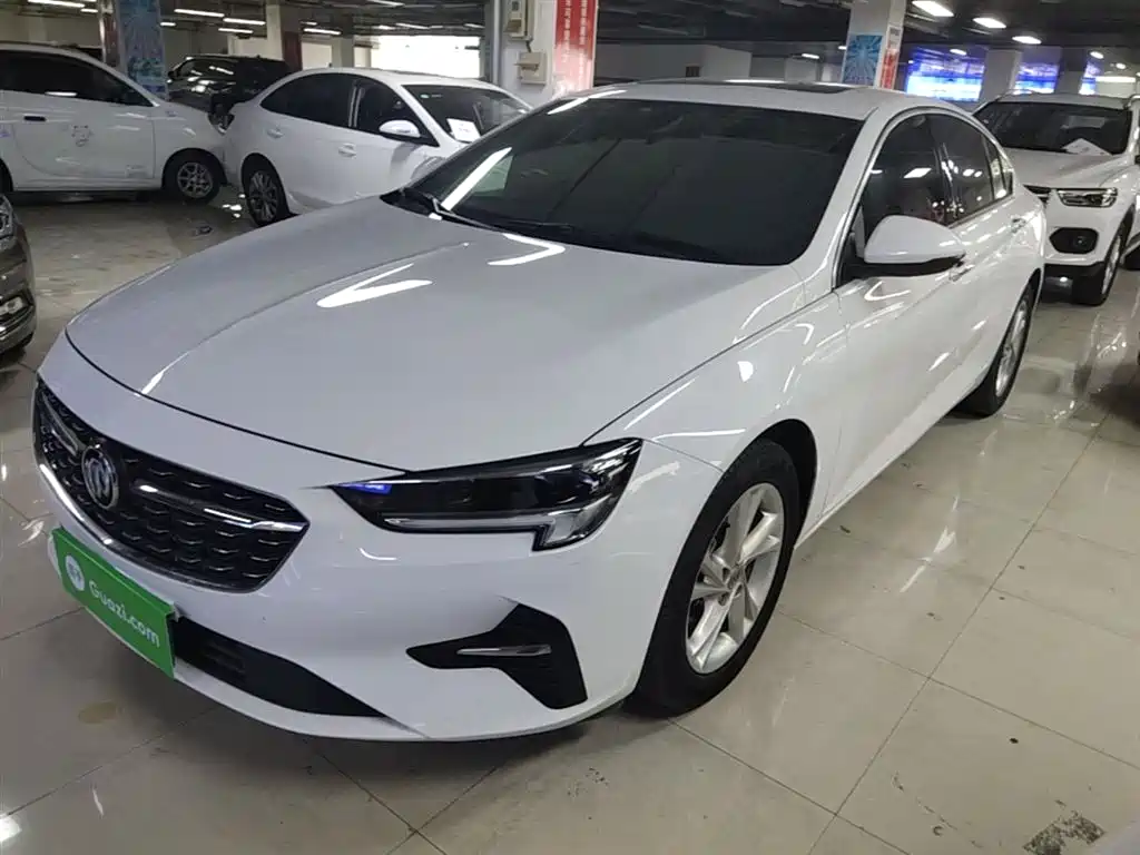 Buick Regal 2020 — фото 2
