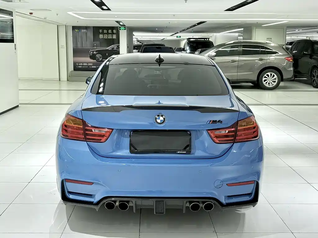 BMW M4 2016 — фото 8