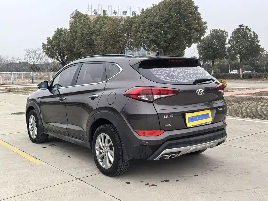 Hyundai Tucson 2016 — фото 12