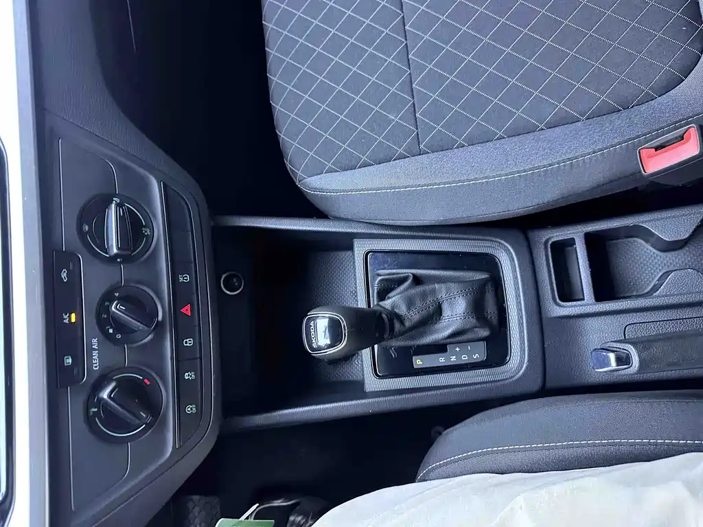 Skoda Kamiq 2021 — фото 14