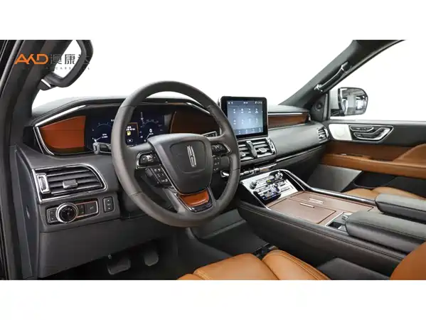 Lincoln Navigator 2022