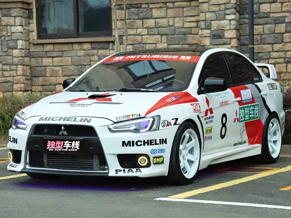 Mitsubishi Lancer EX 2012